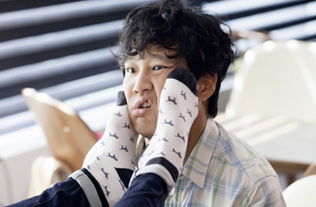 女友疯狂挽回男友视频,女友癫狂挽爱男友视频