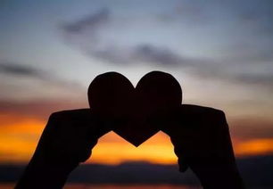 男生说什么才能挽回,挽回男友的关键话术)