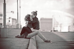 夫妻隔空挽回视频,夫妻跨越千里，不离不弃挽回婚姻