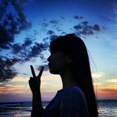 悲伤挽回女生头像高清,挽回女生头像高清，带着悲伤重拾爱情