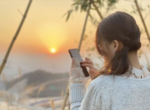 挽回女友迟迟不回应,如何挽回女友沉默不语