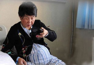 老妈帮女儿挽回客户,母爱撑起事业：女儿借助老妈成功挽回客户