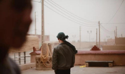 离开的人该挽回吗,是否应该挽回离开的人？