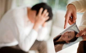 老公出轨妙计挽回,应对出轨事件：如何挽回婚姻？