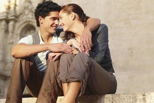 女生拒绝男生挽回视频,男生挽回女友遭拒，视频疑曝光。