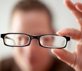 如果眼睛近视怎么挽回,挽救近视眼，从这些方法开始