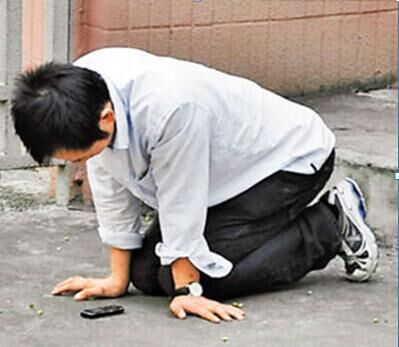 男生提分手挽回女友,男子分手后尝试挽回女友