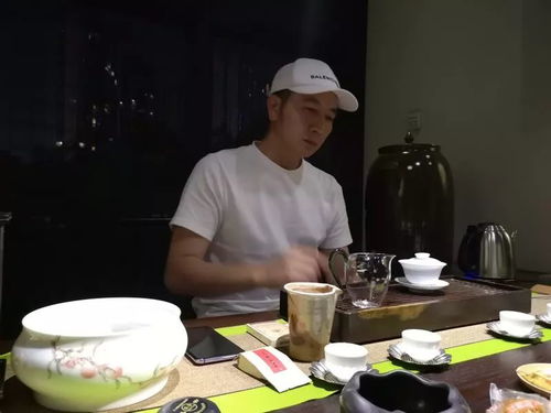 总裁亲自做饭挽回婚姻，领导细心善良，用心做好每一道菜，所以她的家庭幸福美满