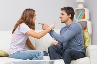 老婆在家离婚怎么挽回,如何挽回在家离婚的老婆？