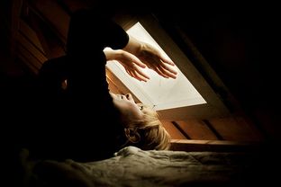 男人挽回前妻遭拒,男人挽回前妻无果，两人翻开新篇章