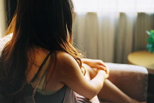 突然出现挽回前女友,挽回前女友，重新爱上自己