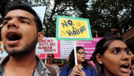 赌博输钱如何挽回老婆,赌博输钱后如何挽回妻子的心？)