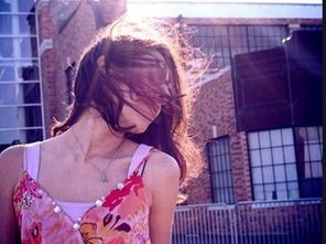 半夜挽回女朋友的话语，深夜求复合：挽回女友心情的话