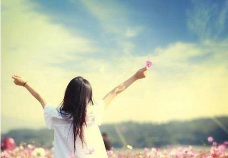 去挽回女生的表现,挽回女生的正确方式