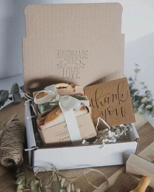 挽回女朋友小礼物,挽回失败？送个小礼物再试试！