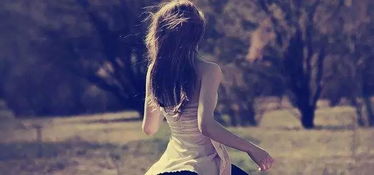 怎样挽回伤过的女生,挽回女生：重建关系