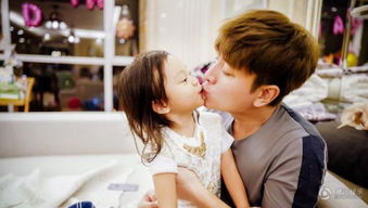 总裁挽回女儿的视频,总裁哄女儿爆红，感人互动暖心治愈。