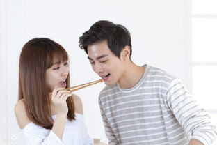 挽回男生不主动说话,如何让男生主动说话