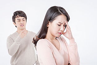 怎么挽回老婆焦虑多疑,如何安抚焦虑多疑的妻子？