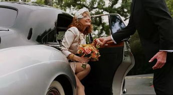 女生追车试图挽回男生,女生追车挽回男友重新定义