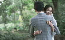 相亲女孩好挽回吗,相亲女孩分手了，还能挽回吗？