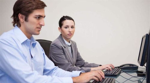 怎样挽回老板的心情，如何改善与老板的关系