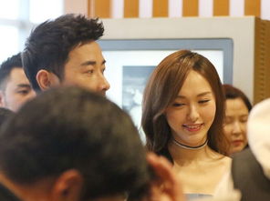 女孩装病挽回男友视频,女生装病挽回前男友