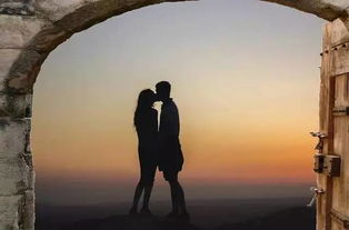 错误婚姻怎么挽回,夫妻相互理解婚姻重燃爱的火焰