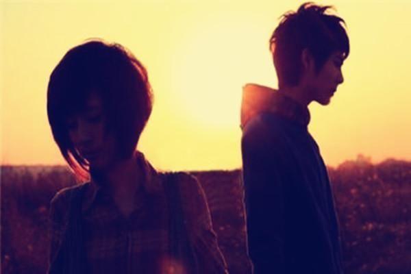 潮州男生说分手挽回，失去爱人的痛楚：潮州男孩努力挽回前女友