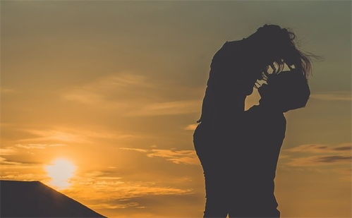 挽回男友情的句子,如何挽回男友，让感情继续？