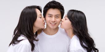 男友劈腿被挽回,成功收回小三的男友