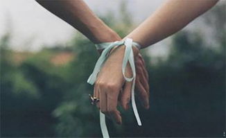 分手后去挽回他生气,挽回他的心情，重建爱的桥梁