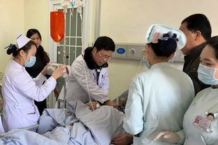 医生挽回病人的表现,医生成功挽救患者生命
