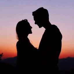 抱着女孩能挽回吗，怀抱女孩可否挽回失去的爱情？