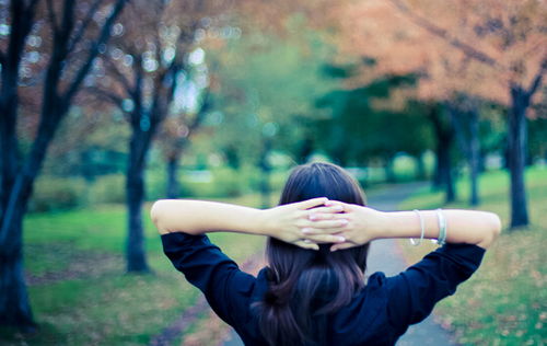 挽回她说了顺其自然,顺其自然挽回她