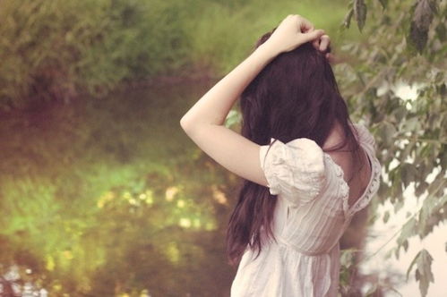 女生伤感说说挽回前任,挽回前任的伤感心情