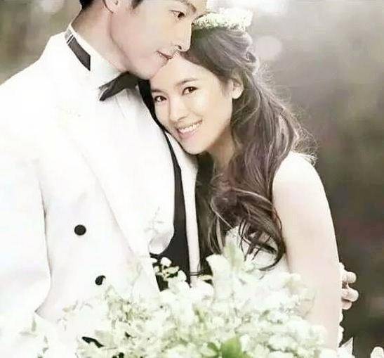 挽回订婚的前女友,“前任归来，爱情重燃”