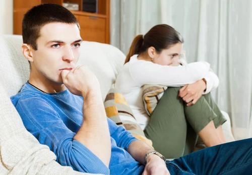 试离婚半年挽回妻子,半年离婚归来，夫妻重逢