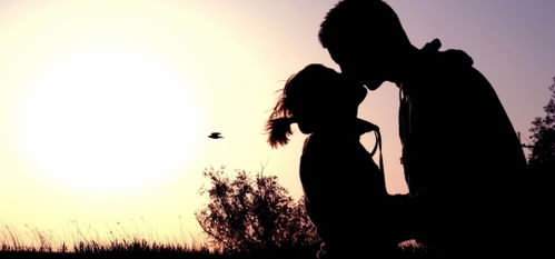 吸引前任的挽回方式,挽回前任最有效的方法，如何激起他的兴趣？