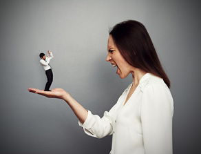 表妹打工了怎么挽回，表妹打工后离我远去，如何挽回她的心？