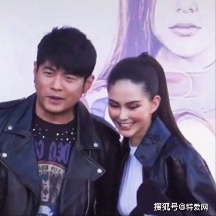 如何挽回初恋小鲜肉,如何重新赢回初恋青涩男神