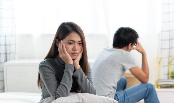 婚姻背叛可以挽回吗,背叛婚姻还有挽回的可能吗？)