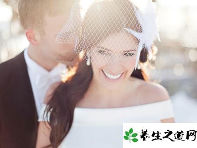 大学正确挽回前女友,挽回前女友的正确做法