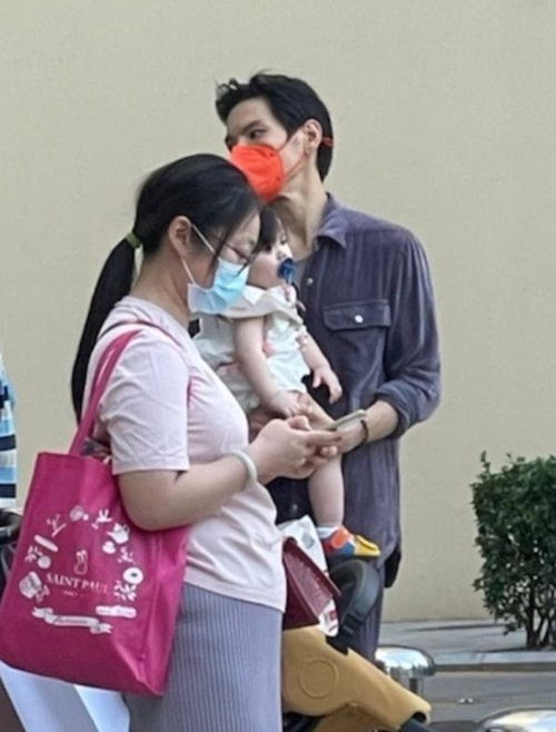 霸道总裁挽回女儿感情,总裁挽爱捍卫家庭