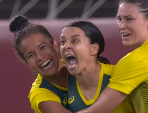 女足2球挽回颜面,女足神奇逆转扭转颓势