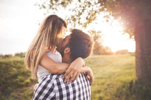 怎么挽回女情人的话,挽回女友的神奇方法