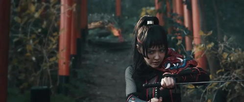 穷小子挽回虚荣女,穷小子赢回虚荣女心