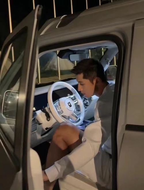 豪车挽回前女友,豪车助挽前女友