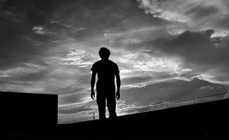 男生心死怎样挽回,如何挽救男生心灵的死亡